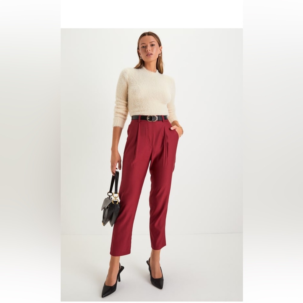 BRANDNEW NEVERWORN Lulus Business Wine Red Twill High Rise Tapered Trouser Pants